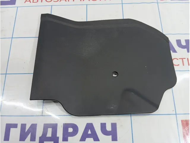 Накладка центральной консоли левая Hyundai Matrix (FC) 8463117000