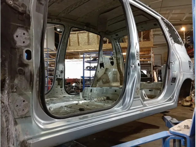 Порог со стойкой левый Hyundai Matrix (FC)