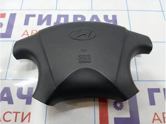 Подушка безопасности в рулевое колесо Hyundai Matrix (FC) 5690017100