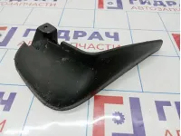 Брызговик передний правый Hyundai Matrix (FC) 8683210000