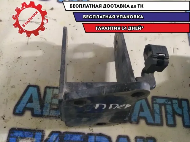 Кронштейн подушки двигателя передней Hyundai Santa Fe 09