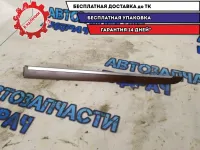 Накладка двери задней правой Hyundai Santa Fe 09