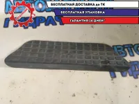 Накладка подножки передняя правая Hyundai Santa Fe 09