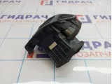 Дефлектор воздушный левый Hyundai Santa Fe (CM) 974802B000WK