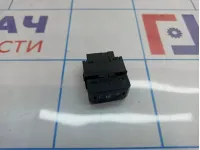 Кнопка обогрева сидений правая Hyundai Santa Fe (CM) 936022B300CA