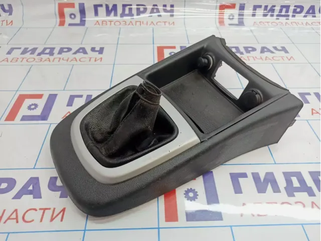 Накладка центральная кулисы КПП Hyundai Santa Fe (CM) 846502B000WK