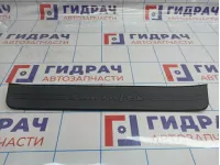 Накладка порога внутренняя передняя левая Hyundai Santa Fe (CM) 858812B000WK