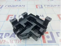 Корпус блока предохранителей нижняя часть Hyundai Santa Fe (CM) 91950-2B150