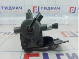 Кронштейн топливного фильтра Hyundai Santa Fe (CM) 31970-2B901
