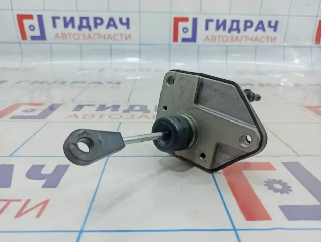 Цилиндр сцепления главный Hyundai Santa Fe (CM)