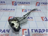 Замок двери передней левой Hyundai Santa Fe (CM) 81310-2B020