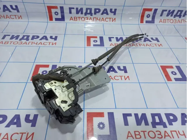 Замок двери передней левой Hyundai Santa Fe (CM) 81310-2B020
