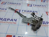 Замок двери передней левой Hyundai Santa Fe (CM) 81310-2B020