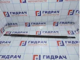 Накладка стекла заднего левого Hyundai Santa Fe (CM) 83210-2B000