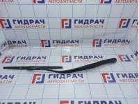 Поводок стеклоочистителя передний правый Hyundai Santa Fe (CM) 98320-2B000