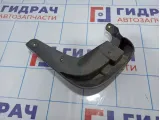 Брызговик передний правый Hyundai Santa Fe (CM) 86860-2B010