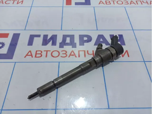 Форсунка дизельная электрическая Hyundai Santa Fe (CM) 33800-27800
