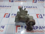Кронштейн генератора Hyundai Santa Fe (CM) 37472-27000