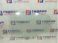 Стекло двери задней левой Hyundai Solaris 834111R010