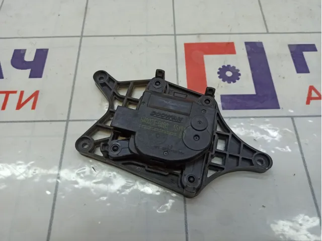 Моторчик заслонки отопителя (печки) Hyundai Solaris 971571JAA0