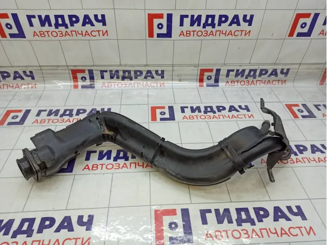 Горловина топливного бака Hyundai Solaris 310301R100