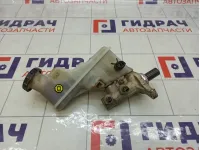 Цилиндр тормозной главный Hyundai Solaris 585104L100