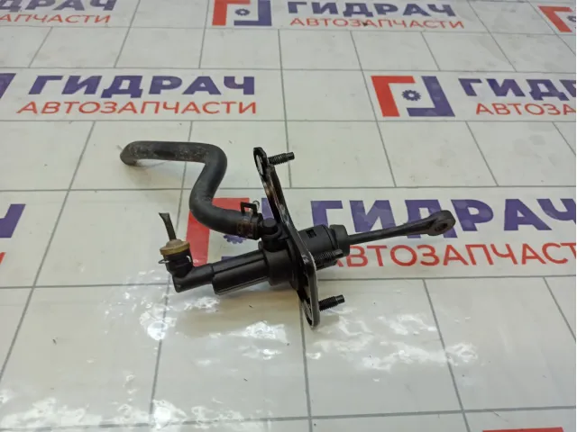 Цилиндр сцепления главный Hyundai Solaris 416101R100