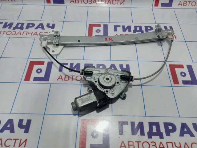 Стеклоподъемник электрический задний правый Hyundai Solaris (RB) 83402-1R010.