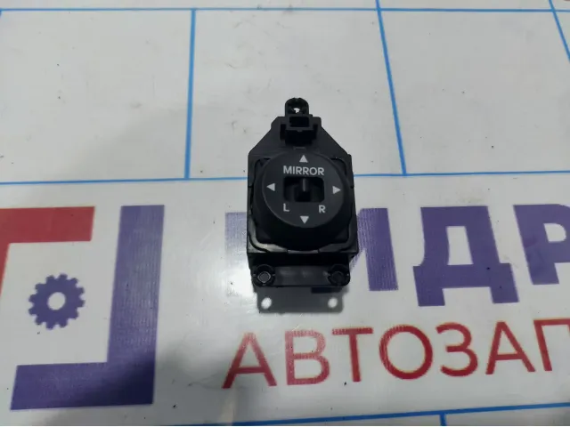 Переключатель регулировки зеркала Hyundai Solaris (RB) 935301R0004X.