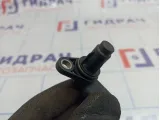 Датчик положения распредвала Hyundai Solaris (RB) 39350-2B000.