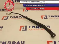 Поводок стеклоочистителя передний правый Hyundai Solaris 98320-1R000.