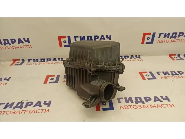 Корпус воздушного фильтра Hyundai Solaris 28110-1R100.