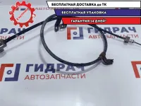 Трос стояночного тормоза левый Hyundai Solaris 59760-1R300.