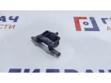 Петля двери багажника Hyundai Solaris 79770-1J000.