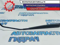 Поводок стеклоочистителя передний правый Hyundai Solaris 98320-1R000.