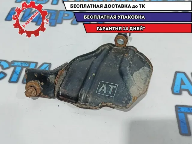 Экран тепловой правого привода Hyundai Solaris 49548-1X100.
