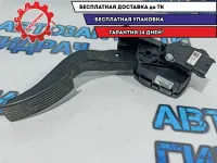 Педаль газа Hyundai Solaris 32700-1J600.