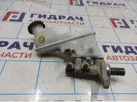 Цилиндр тормозной главный Hyundai Solaris 585104L100.