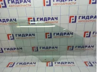 Стекло двери передней правой Hyundai Solaris 824210U010.