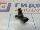 Датчик положения распредвала Hyundai Solaris 39350-2B000.