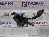 Педаль сцепления Hyundai Solaris 328021R100.