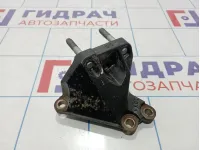 Кронштейн двигателя правый Hyundai Solaris 21670-2B100