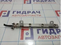 Рейка топливная Hyundai Solaris 35340-2B010
