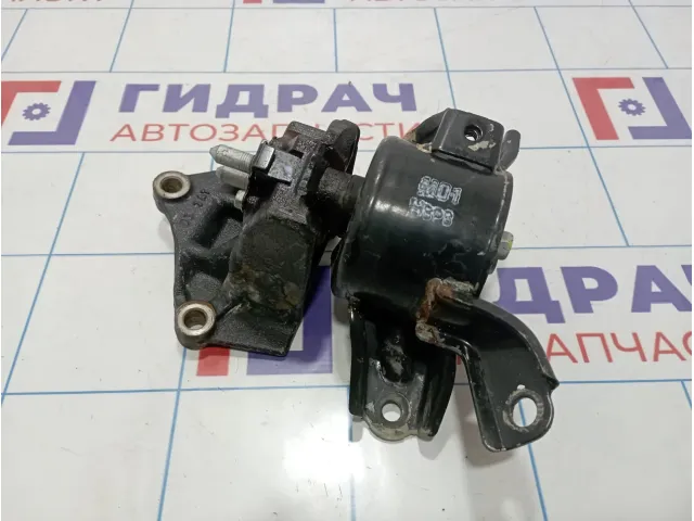 Опора КПП левая Hyundai Solaris 21830-1R000