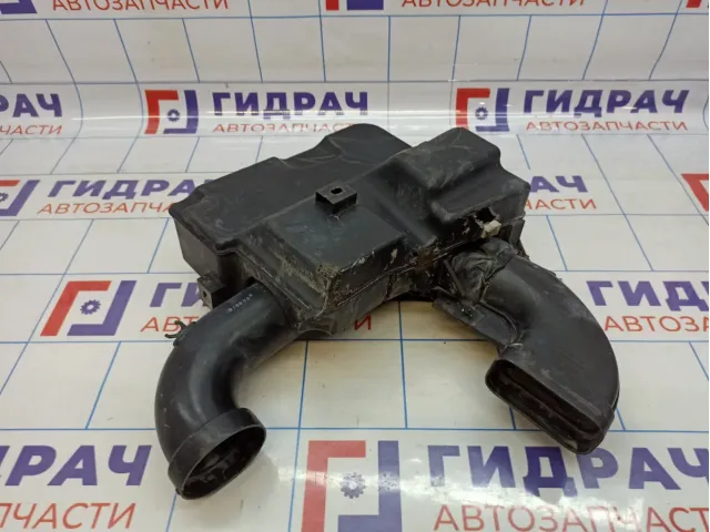 Резонатор воздушного фильтра Hyundai Solaris 28190-1R000