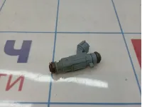 Форсунка инжекторная электрическая Hyundai Solaris 35310-26600