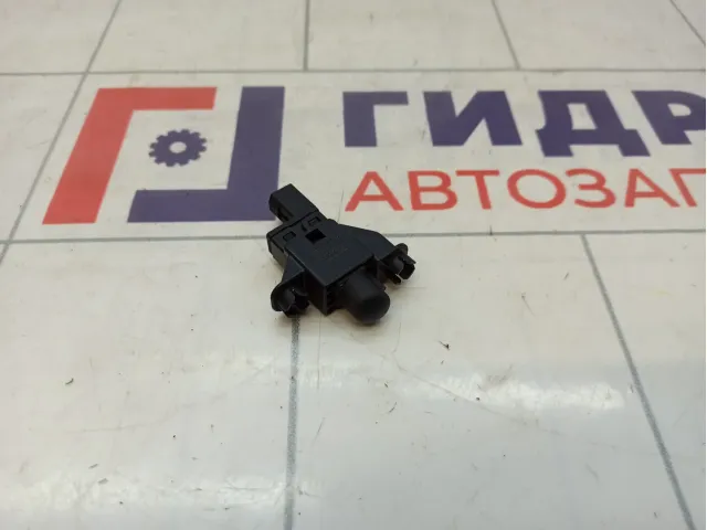 Кнопка многофункциональная Hyundai Solaris (RB) 935101R000RY