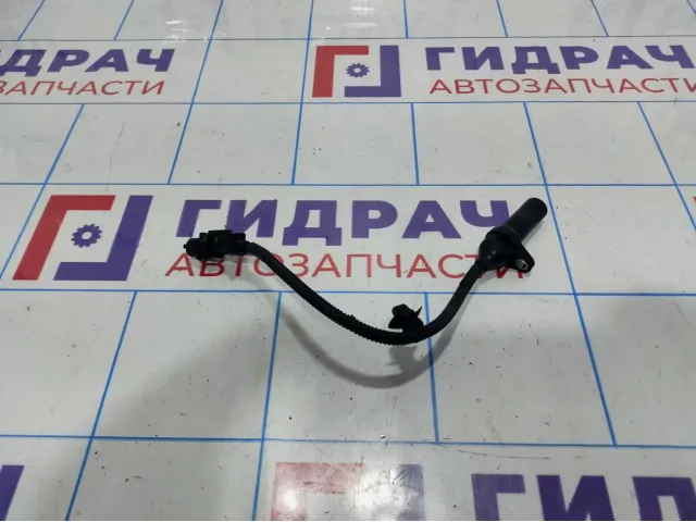 Датчик положения коленвала Hyundai Solaris 39180-2B000