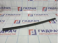 Уплотнитель стекла двери задней левой Hyundai Solaris 832311R0004X