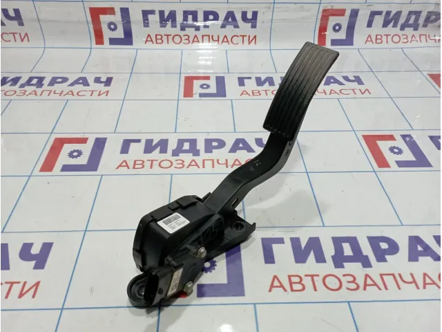 Педаль газа Hyundai Solaris 32700-1J600